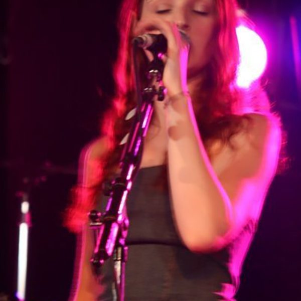 5h PROJEKT singer, Tara Rice live performance at Healey's, Toronto